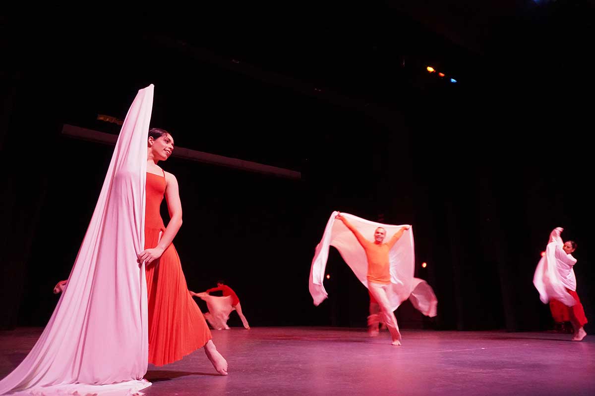 Compañía de Danza Contemporánea de la UCOL